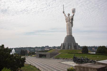 Експозиції головного корпусу